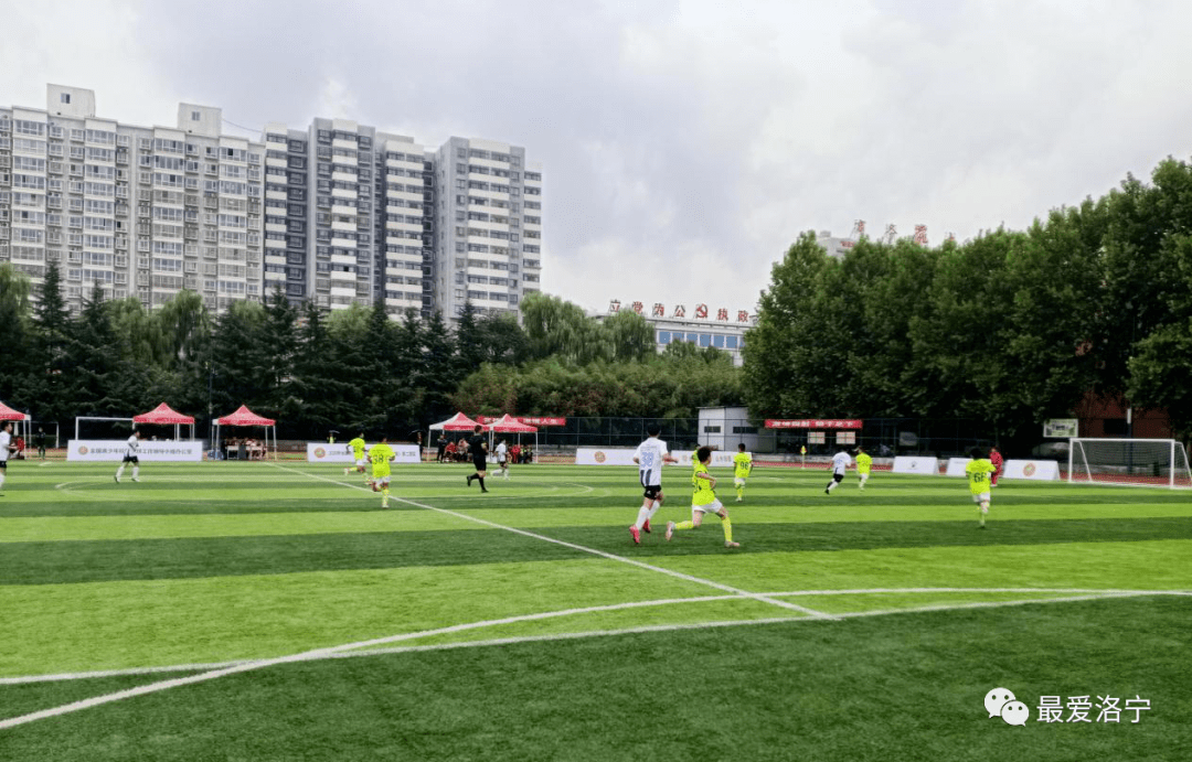 小球员抢眼表现，队内竞争白热化