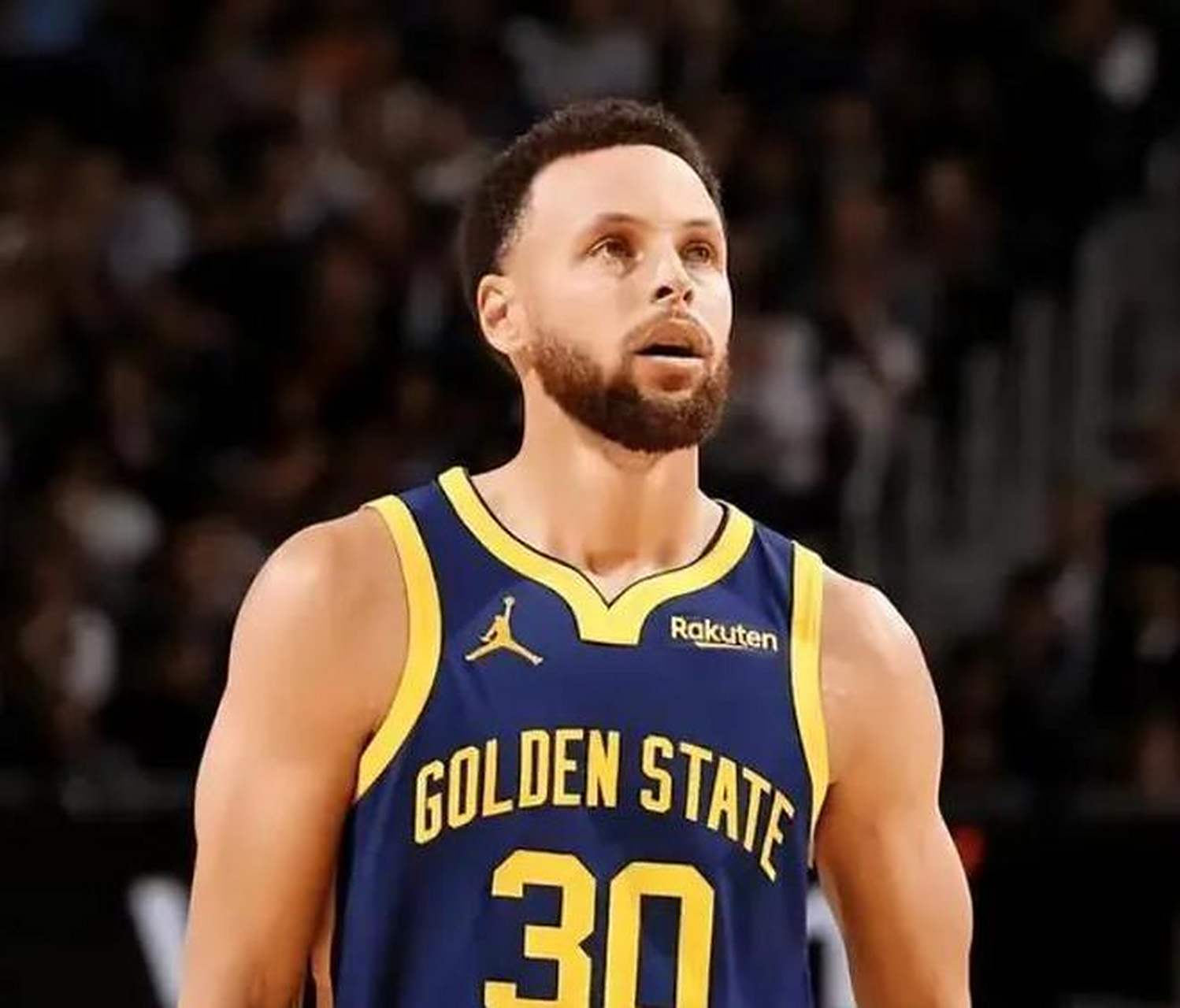 勇士客场大胜猛龙，库里砍下30+得分