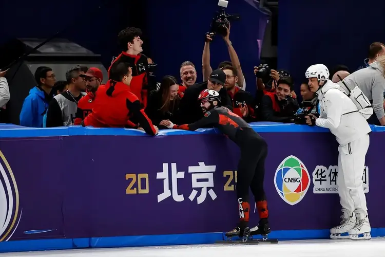 加拿大代表队在比赛中表现优异