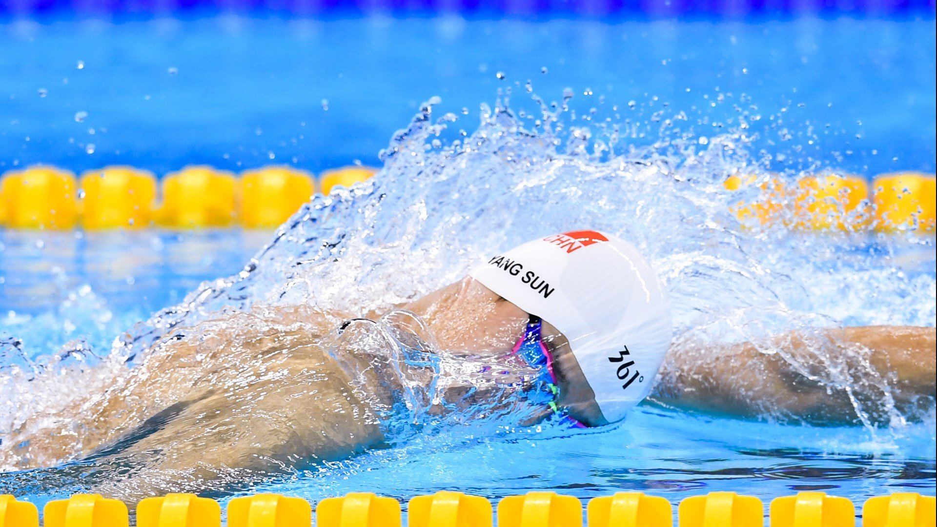 巨兽与小兽，当雄鹿的铁蹄踏过，小贾伦让悬念提前退场