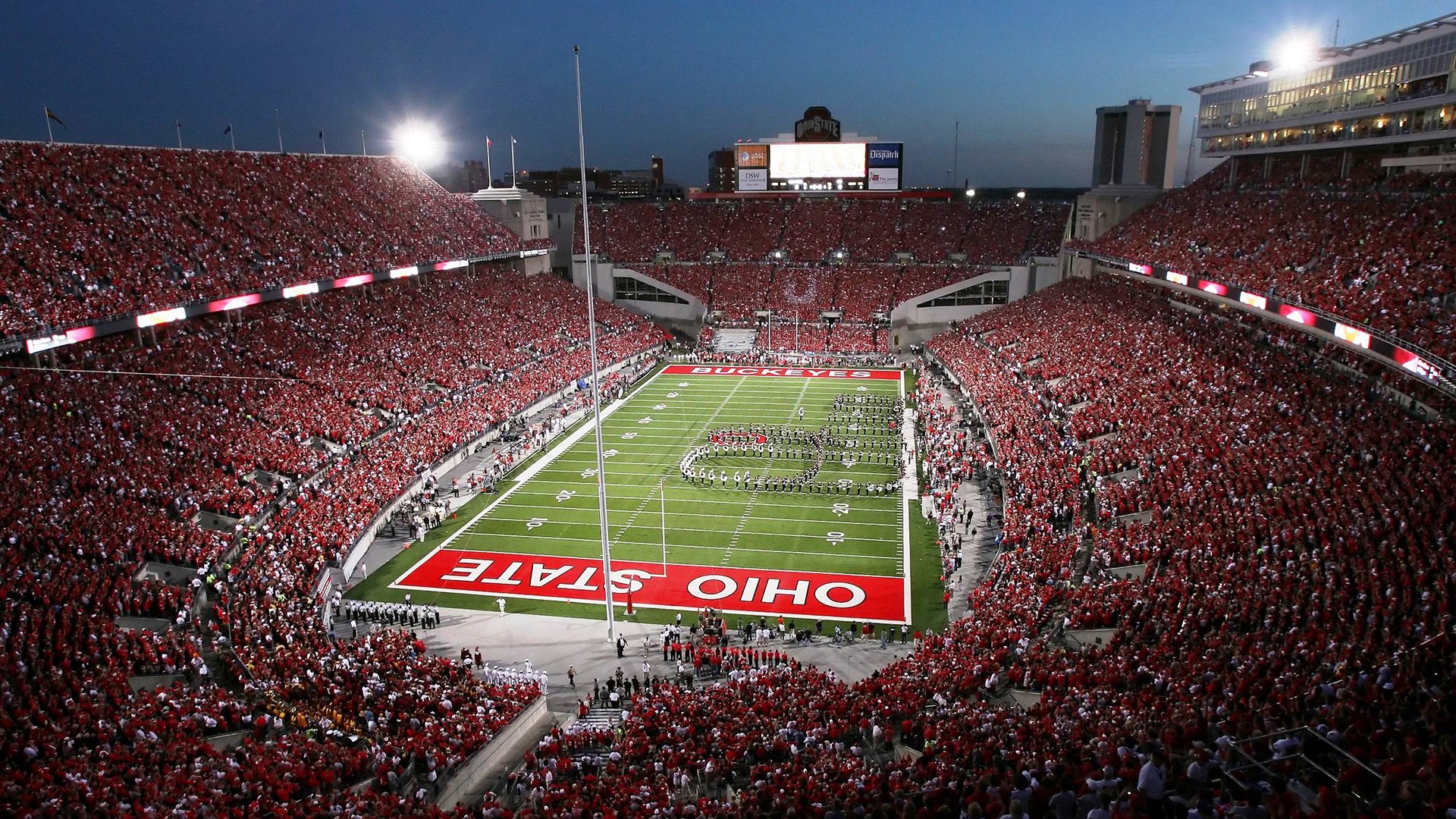 最后的古典后卫，霍勒迪在东决关键战之夜，用沉默的利刃切开时代喧嚣