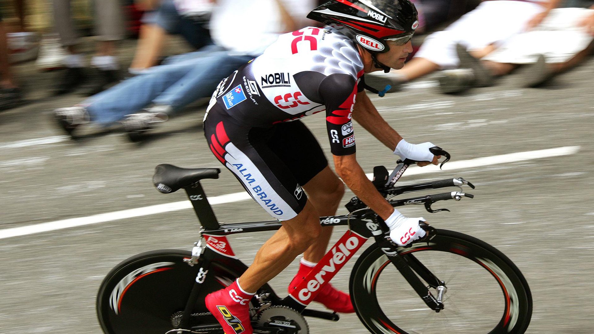 羽球大战中的孤胆英雄，桃田贤斗如何扛起全队逆风前行