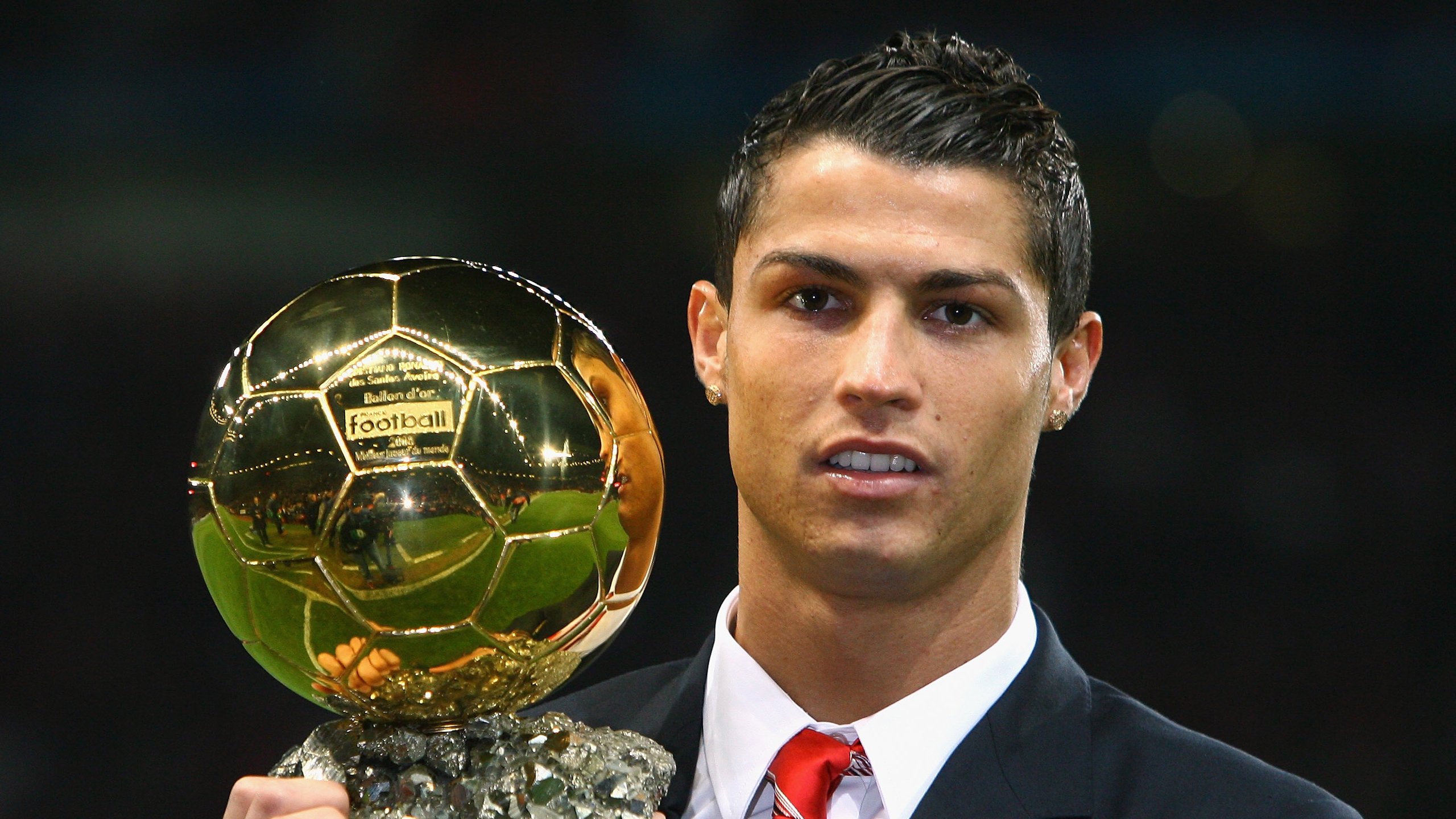 开云体育官网-哈兰德闪耀友谊赛，勒沃库森轻取巴西队创奇迹